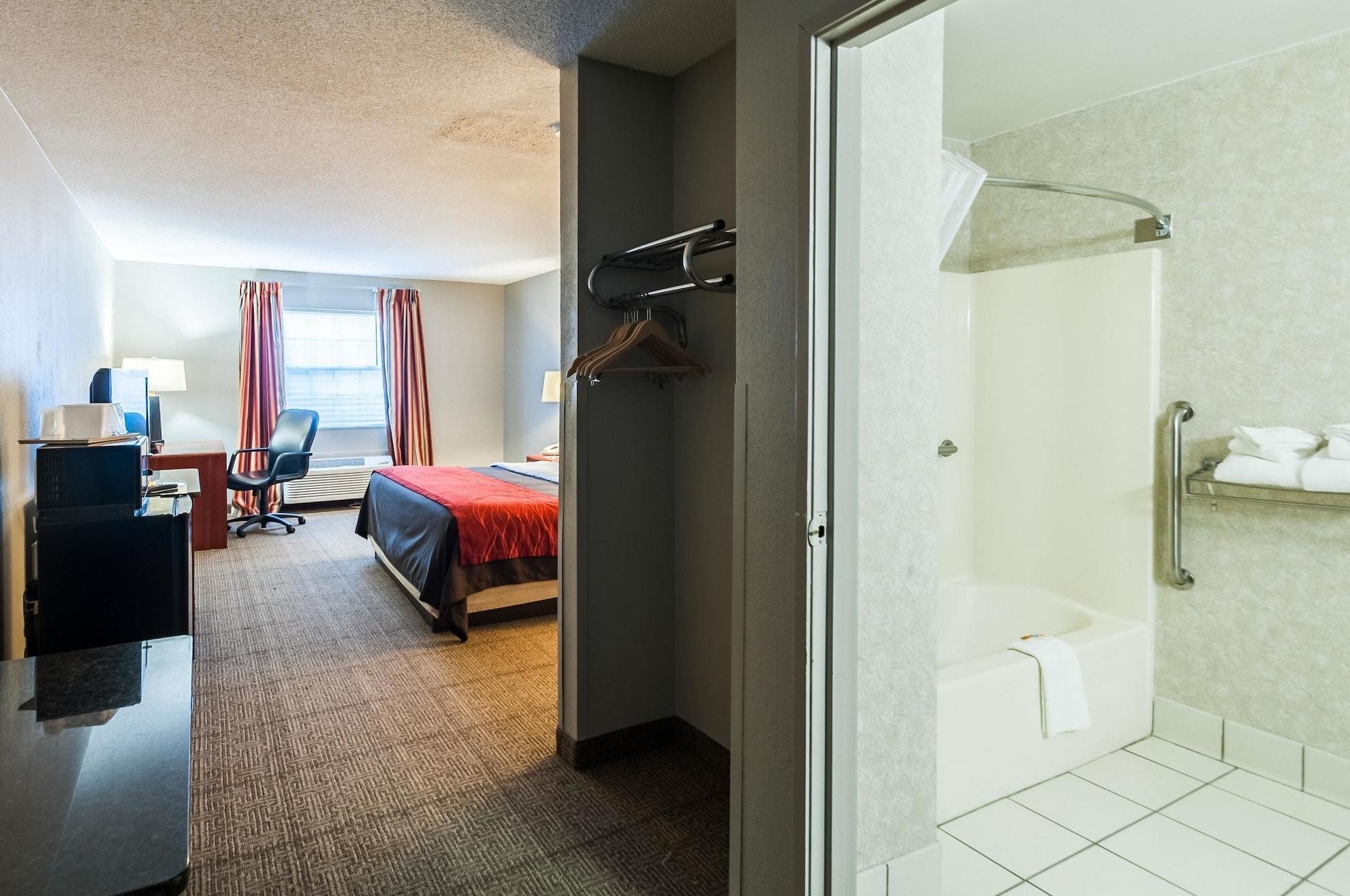 Quality Inn Solomons - Beacon Marina Eksteriør billede